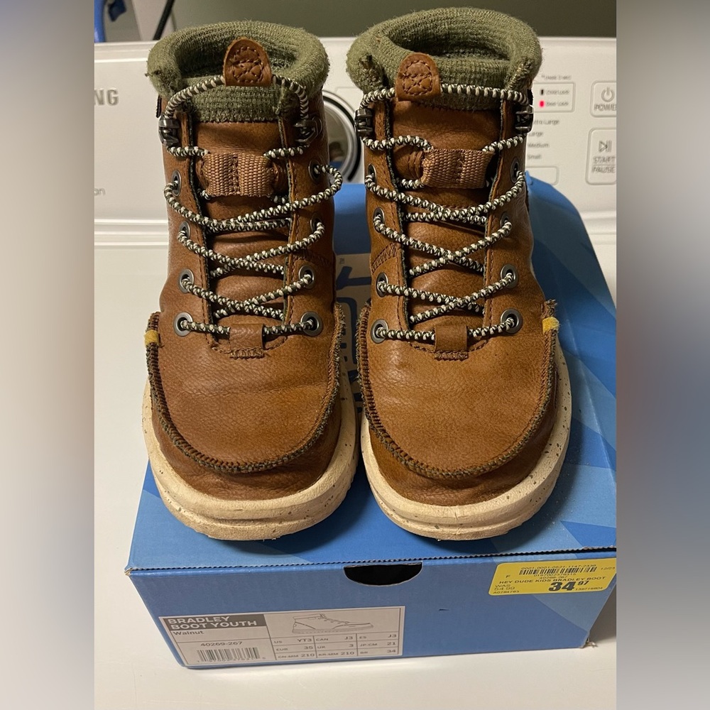 Hey Dude Bradley Boots Youth size 13